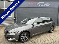 Grijs Gebruikt 2016 VW Passat Edition Stationwagen | € 13.500 (Iets duurder)
