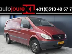 Rood Gebruikt 2008 Mercedes Vito MPV | € 2.999 (Goede deal)