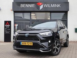 Zwart Gebruikt 2025 Toyota RAV4 Style SUV | € 49.995 (Eerlijke prijs)