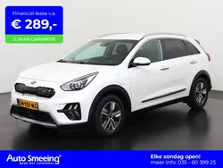 White pearl/snow white pearl (swp) Gebruikt 2022 Kia Niro SUV | € 22.895 (Super prijs)