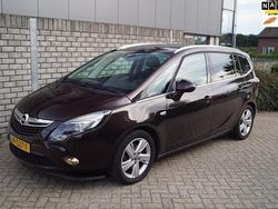 Bruin Gebruikt 2016 Opel Zafira Tourer MPV | € 10.350 (Eerlijke prijs)
