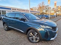 Blauw Gebruikt 2023 Peugeot 5008 Allure SUV | € 24.845 (Goede deal)