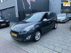 Grijs Gebruikt 2010 Renault Grand Scénic III MPV | € 2.999 (Eerlijke prijs)