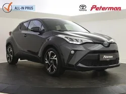Grijs, metallic lak Gebruikt 2022 Toyota C-HR Edition SUV | € 24.499 (Eerlijke prijs)