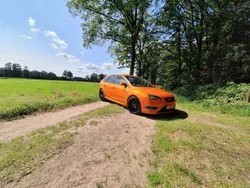 Oranje Gebruikt 2007 Ford Focus ST Hatchback | € 6.999 (Goede deal)