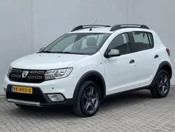 Wit Gebruikt 2017 Dacia Sandero Hatchback | € 11.480 (Iets duurder)