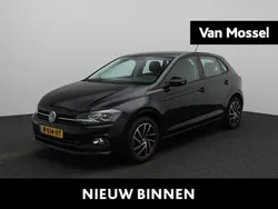 Zwart, metallic lak Gebruikt 2021 VW Polo Comfortline Hatchback | € 19.900 (Eerlijke prijs)