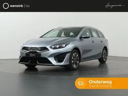 Blauw, metallic lak Gebruikt 2024 Kia Ceed Sportswagon Stationwagen | € 28.835 (Eerlijke prijs)