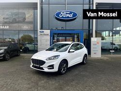 Wit Gebruikt 2022 Ford Kuga ST-Line SUV | € 24.645