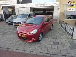 Rood Gebruikt 2015 Mitsubishi Space Star Hatchback | € 7.500 (Iets duurder)