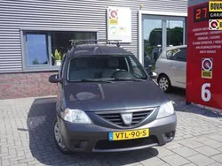 Grijs Gebruikt 2011 Dacia Logan Sedan | € 5.995 (Duur)