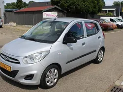 Grijs, metallic lak Gebruikt 2011 Hyundai i10 Hatchback | € 2.995 (Eerlijke prijs)