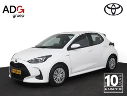 Wit Gebruikt 2021 Toyota Yaris Hybrid Active Hatchback | € 19.450 (Eerlijke prijs)