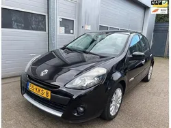 Zwart Gebruikt 2010 Renault Clio II Hatchback | € 2.995 (Eerlijke prijs)