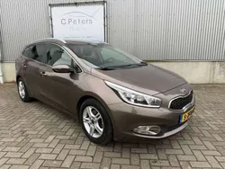 Beige Gebruikt 2015 Kia Ceed Stationwagen | € 10.500 (Iets duurder)