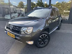 Zwart Gebruikt 2017 Dacia Duster SUV | € 11.950 (Eerlijke prijs)