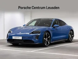 Blauw Gebruikt 2021 Porsche Taycan 4S Performance Package Sedan | € 69.900 (Super prijs)