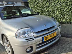 Zilver Gebruikt 2000 Renault Clio II R.S. Hatchback | € 3.500