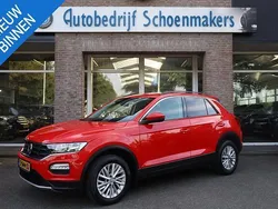 Rood Gebruikt 2020 VW T-Roc Business SUV | € 18.995 (Goede deal)