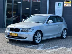 Grijs Gebruikt 2011 BMW 116 Hatchback | € 4.445 (Goede deal)