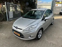Grijs Gebruikt 2012 Ford Fiesta Titanium Hatchback | € 5.499 (Eerlijke prijs)