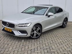 Grijs Gebruikt 2021 Volvo S60 Inscription Sedan | € 32.990 (Goede deal)