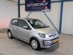 Grijs Gebruikt 2021 VW up! Hatchback | € 9.650 (Goede deal)