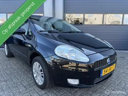 Zwart Gebruikt 2006 Fiat Grande Punto Dynamic Hatchback | € 2.250 (Eerlijke prijs)