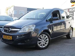 Grijs Gebruikt 2008 Opel Zafira MPV | € 1.950 (Eerlijke prijs)