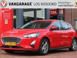 Rood Gebruikt 2019 Ford Focus Trend Hatchback | € 13.545 (Eerlijke prijs)