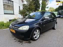 Zwart Gebruikt 2003 Opel Corsa Njoy Hatchback | € 1.950 (Iets duurder)