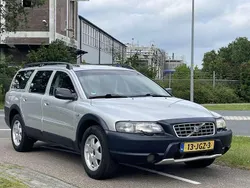 Grijs Gebruikt 2001 Volvo XC70 Comfort SUV | € 7.950 (Iets duurder)