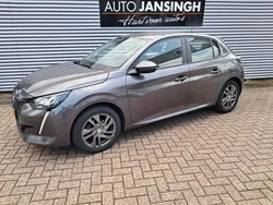 Grijs Gebruikt 2021 Peugeot 208 Active Hatchback | € 13.995 (Eerlijke prijs)