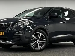 Grijs, metallic lak Gebruikt 2018 Peugeot 3008 SUV | € 18.750 (Goede deal)