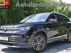 Zwart Gebruikt 2024 VW Tiguan Life SUV | € 41.445