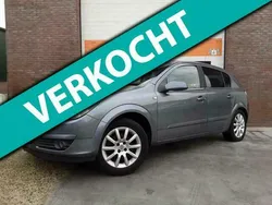Grijs Gebruikt 2004 Opel Astra Cosmo Hatchback | € 1.995 (Eerlijke prijs)