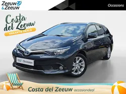 Grijs Gebruikt 2015 Toyota Auris Touring Sports Stationwagen | € 13.940 (Eerlijke prijs)
