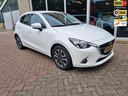 Wit Gebruikt 2018 Mazda 2 Dynamic Hatchback | € 13.750 (Eerlijke prijs)
