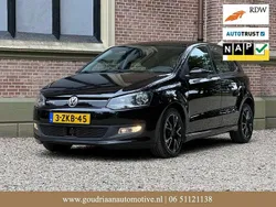 Zwart Gebruikt 2015 VW Polo Hatchback | € 5.850 (Goede deal)