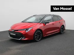 Rood Gebruikt 2022 Toyota Corolla Business Edition Stationwagen | € 29.940 (Iets duurder)
