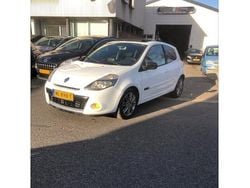 Wit Gebruikt 2010 Renault Clio II Hatchback | € 2.495 (Goede deal)