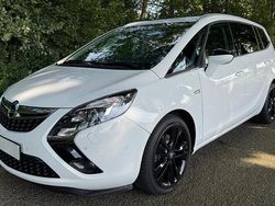 Wit Gebruikt 2016 Opel Zafira Tourer Innovation MPV | € 14.450