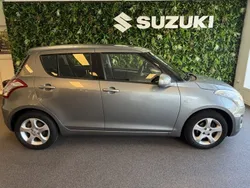 Grijs Gebruikt 2014 Suzuki Swift Comfort Hatchback | € 8.750 (Goede deal)