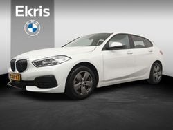 Alpinweiss iii Gebruikt 2021 BMW 118 Hatchback | € 19.950 (Goede deal)