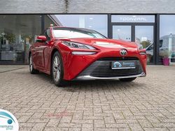 Rood Gebruikt 2023 Toyota Mirai Premium Sedan | € 34.990