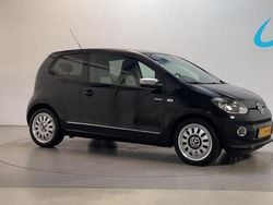 Zwart Gebruikt 2012 VW up! high up! Hatchback | € 5.250 (Goede deal)