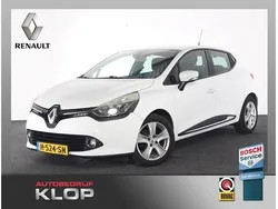 Wit Gebruikt 2014 Renault Clio IV Dynamique Hatchback | € 3.750 (Eerlijke prijs)