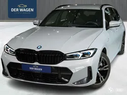 Grijs Gebruikt 2023 BMW 330e M Sport Stationwagen | € 43.900 (Super prijs)