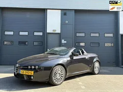 Zwart Gebruikt 2006 Alfa Romeo Spider Cabriolet | € 8.795 (Eerlijke prijs)