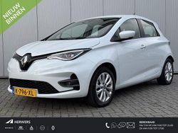 White quartz (teqny) Gebruikt 2020 Renault Zoe Life Hatchback | € 12.885 (Eerlijke prijs)